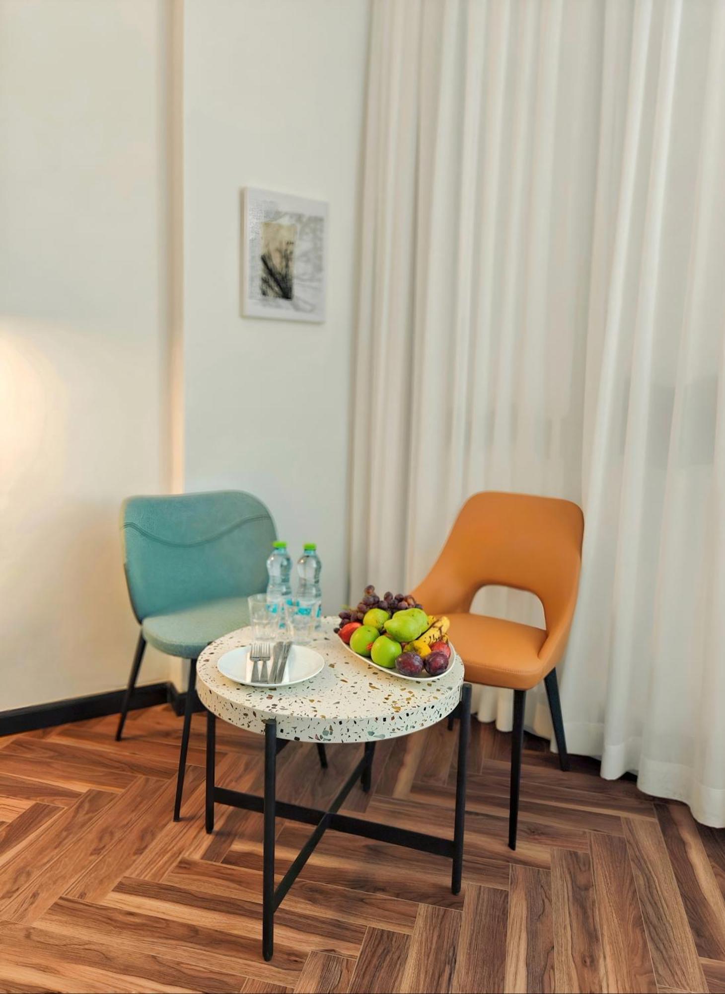 Brown & Convention Center Hotel 4*