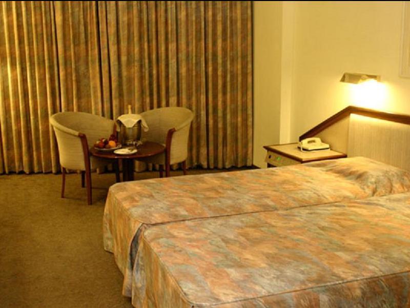 Hotel Brown & Convention Center 4*